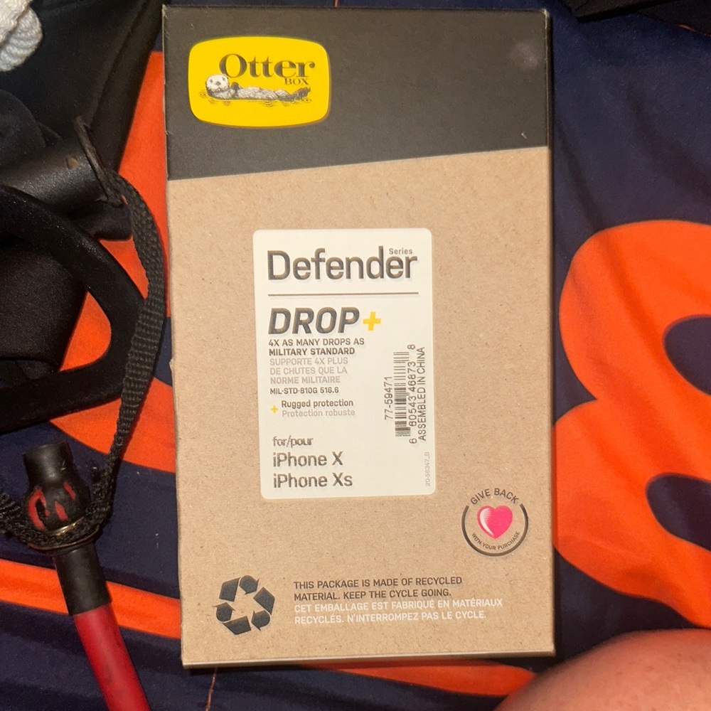 OtterBox Defender Series Case for iPhone X/Xs - Gray